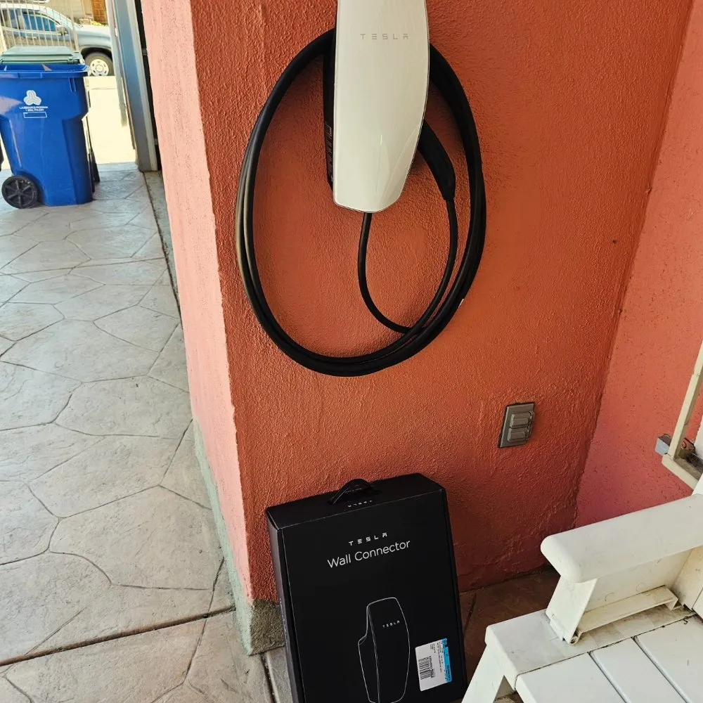 Reliable emergency electrical service service in North Hills, CA - V-Teg Electrical