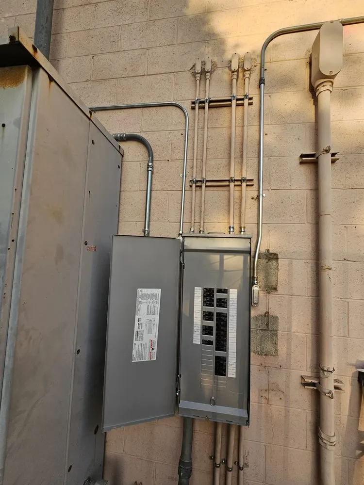 Reliable electrician providing electrical repair in North Hills, CA - V-Teg Electrical