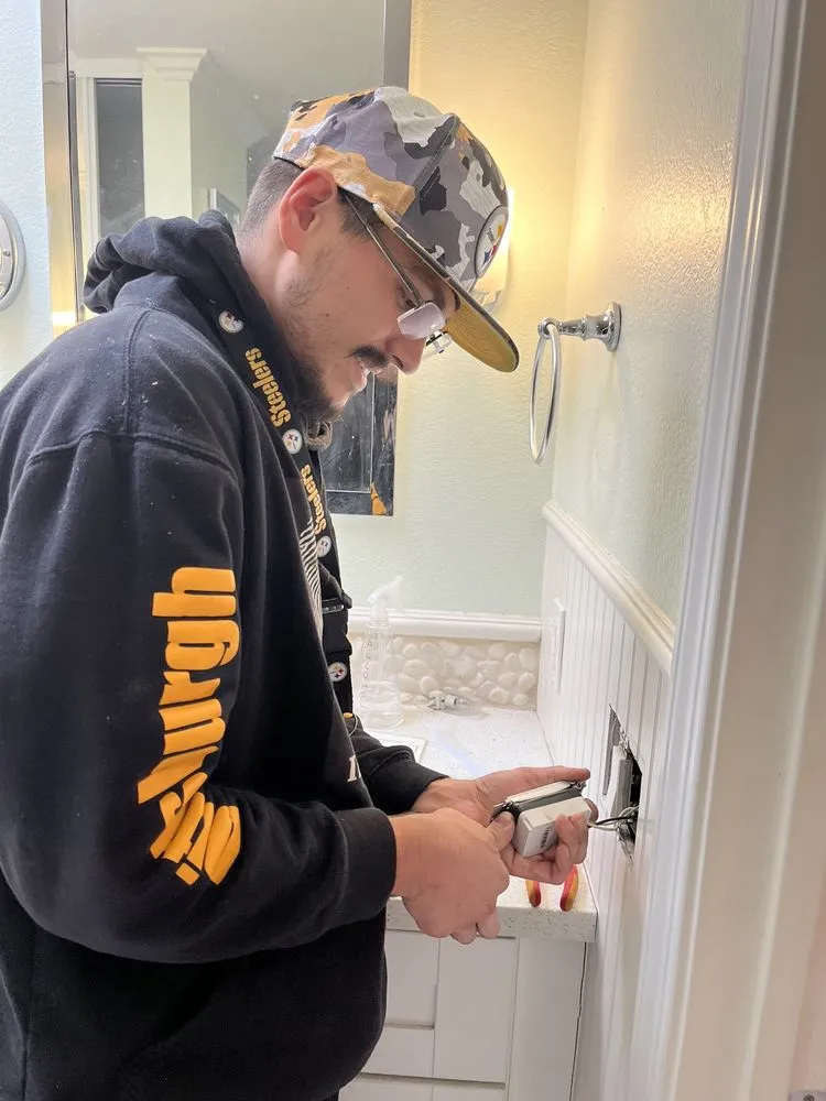 Slide of V-Tek Electrical