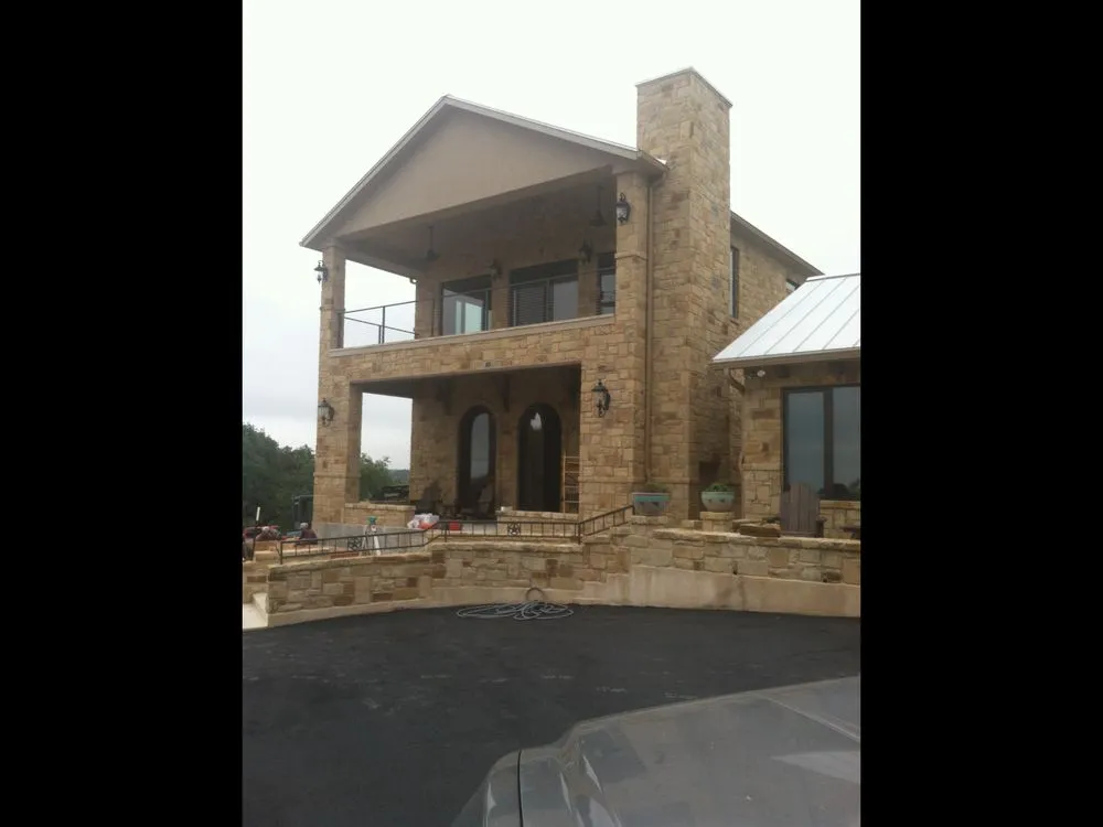 Slide of V V Alamo Electrical