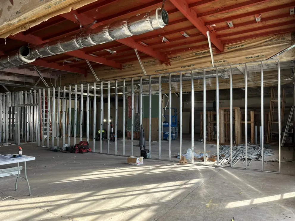 Licensed electrician providing electrical repair in ,