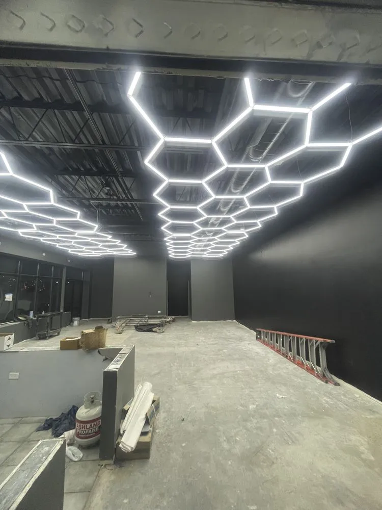 Reliable electrician providing lighting installation in , 