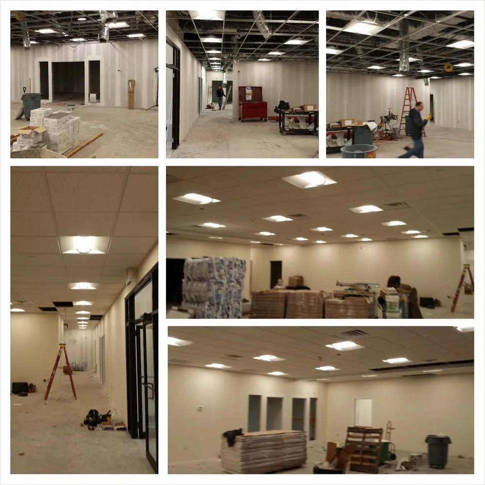 Emergency electrical service for homes in lighting installation, by