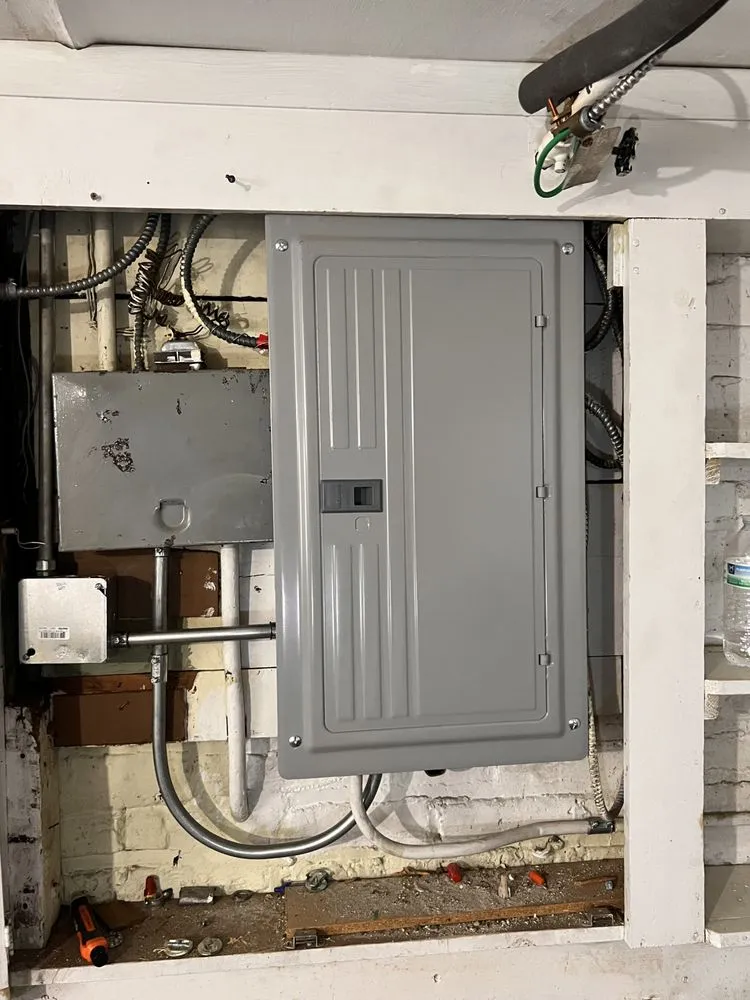 Slide of Valen Electric