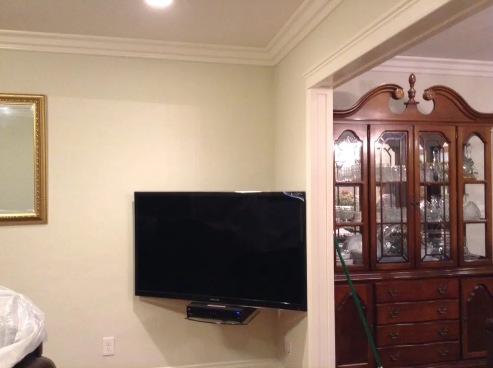 Slide of Valencia Electric