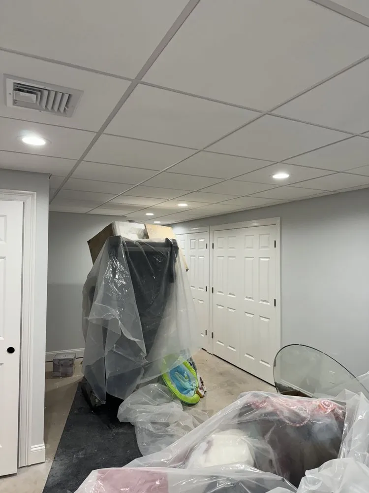 Slide of Valente Electric