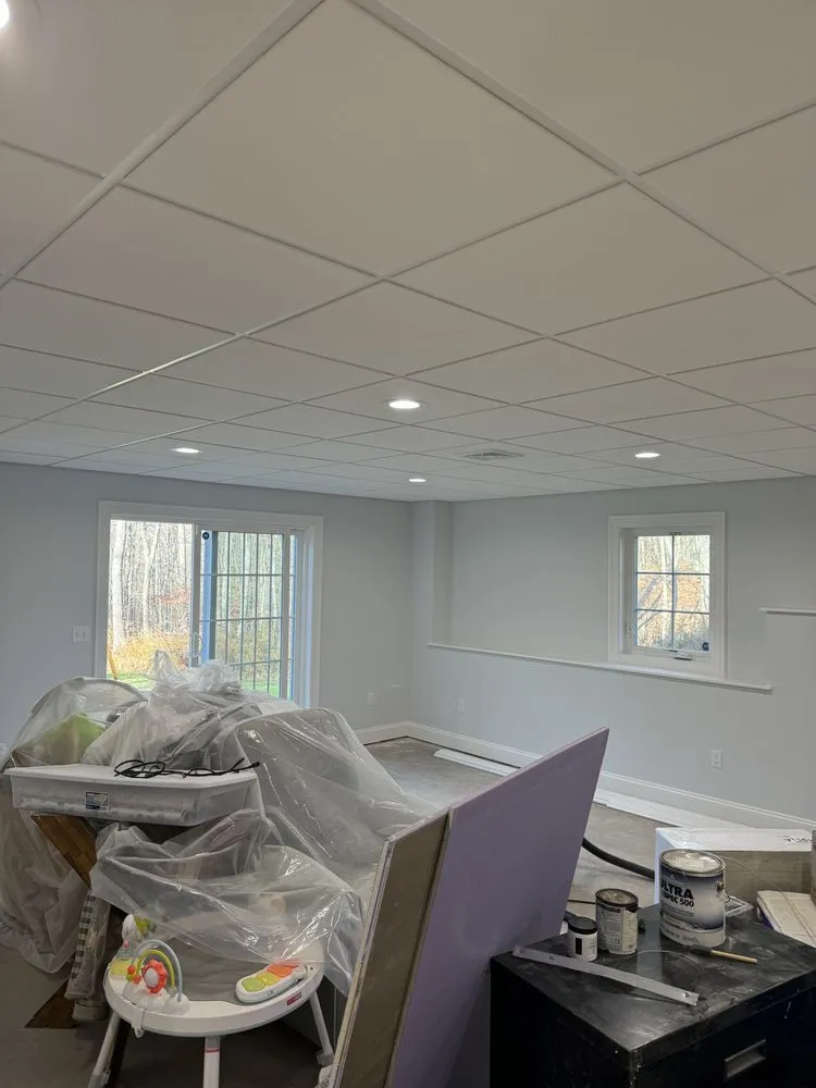 Slide of Valente Electric