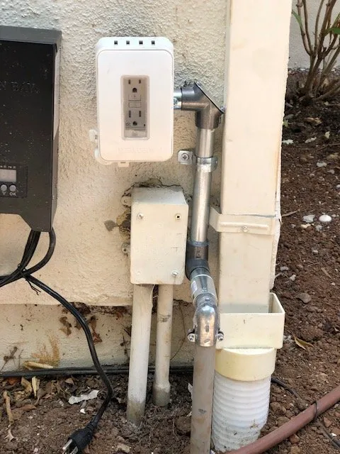 Slide of Valiant Construction