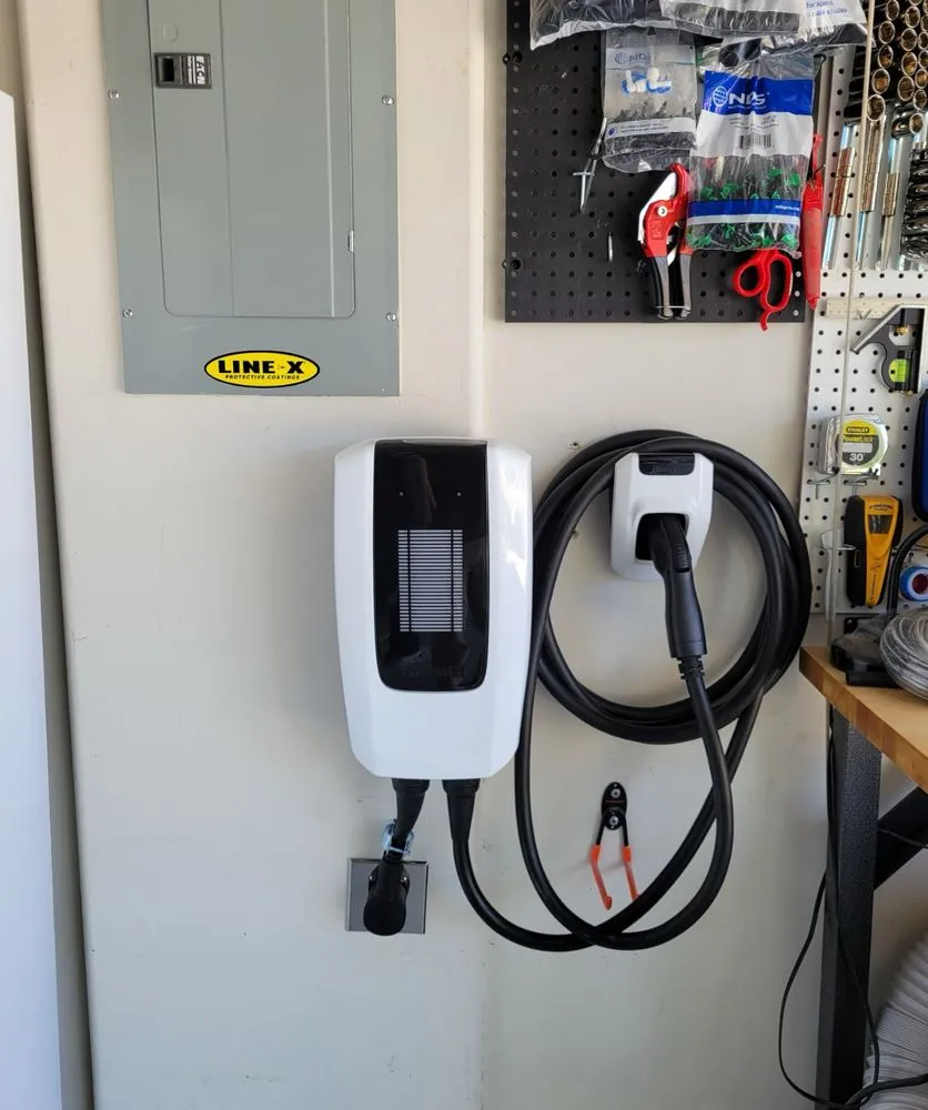 Slide of Valle Verde Services Electric