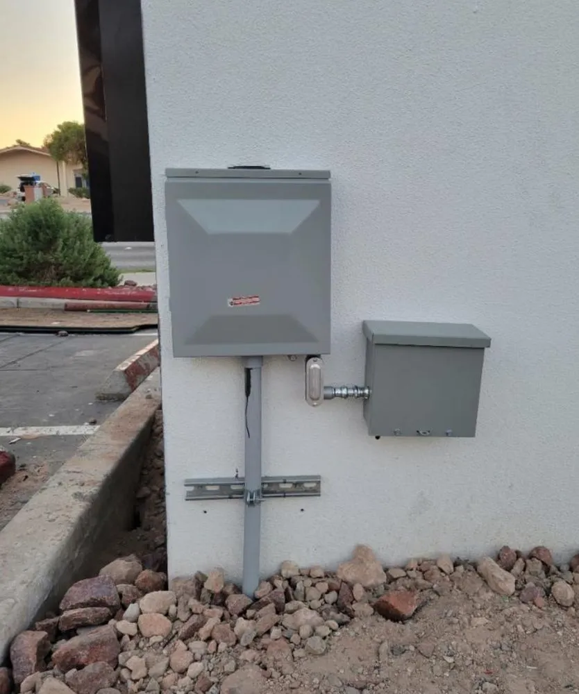 Slide of Valle Verde Services Electric