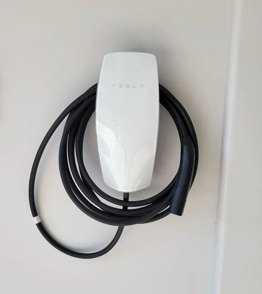 Slide of Valle Verde Services Electric