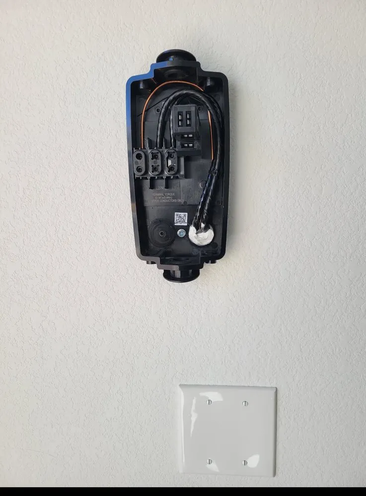 Slide of Valle Verde Services Electric