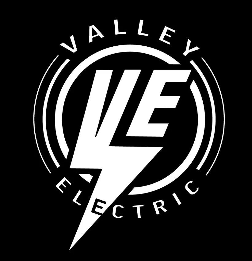 Emergency electrician providing panel upgrade in Saint David, ME - Valley Electric