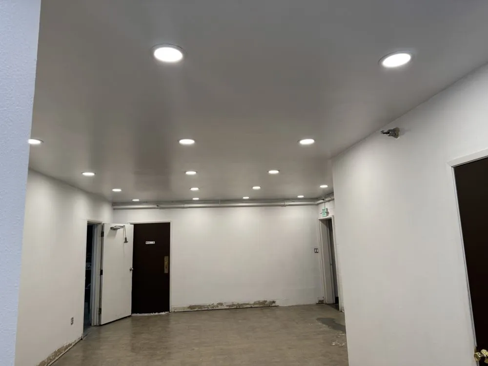 Slide of Valley Homes Electric & Solar