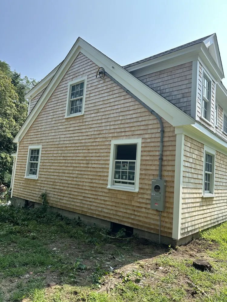 Slide of Valopes Electrical