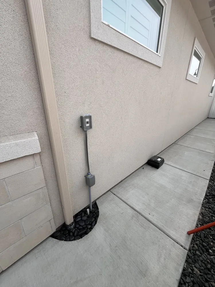 Slide of Valor Electric