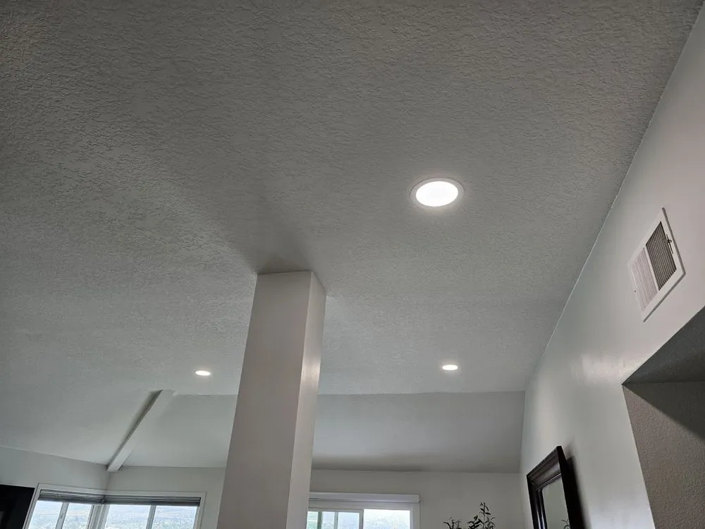 Slide of Valor Electric