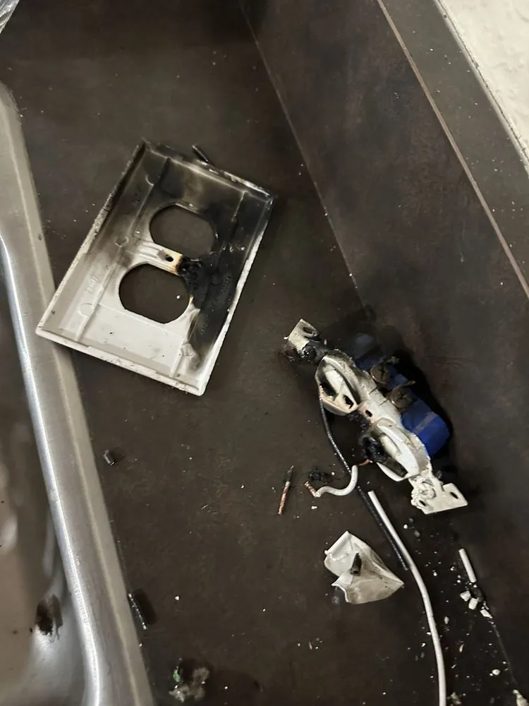 Slide of Valor Electric