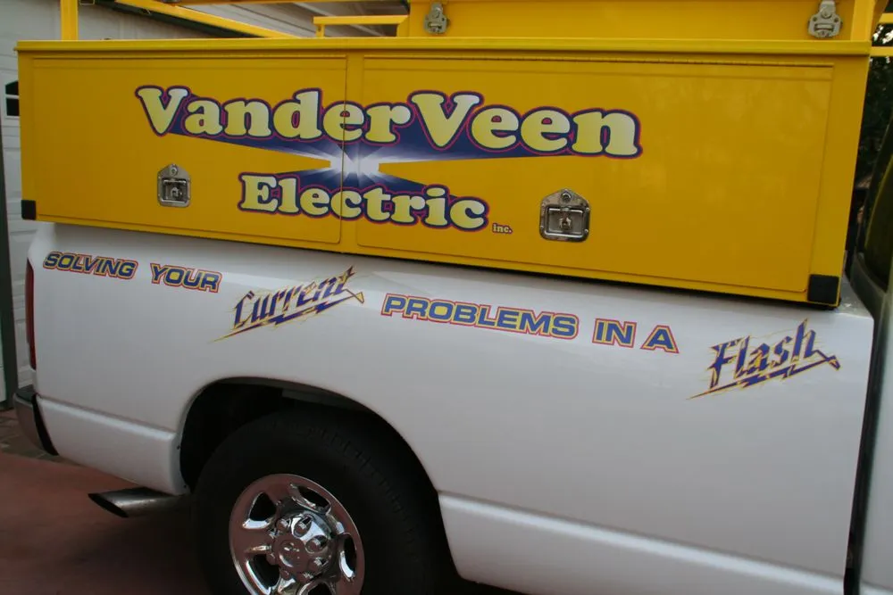 Professional electrical service for homes in lighting installation, by