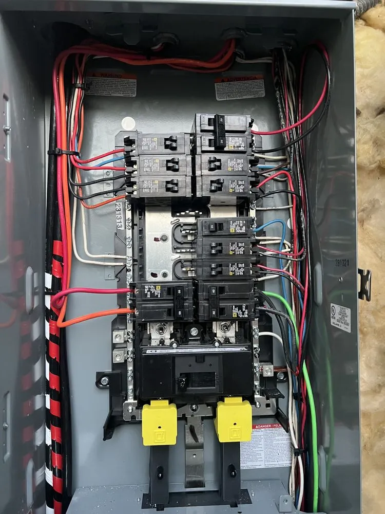 Slide of Vanegas Power Electrical