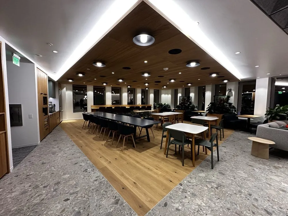 Slide of Vanguard Electric