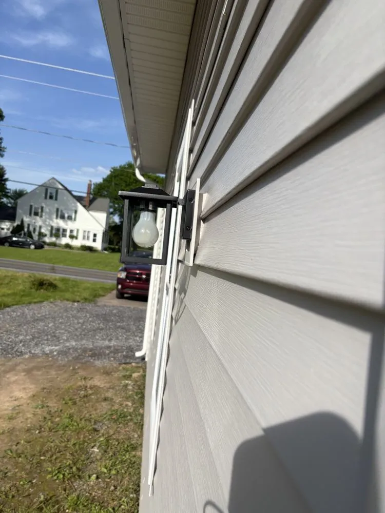 Slide of Vanleuvan General Contractor