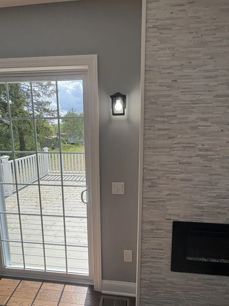 Slide of Vanleuvan General Contractor