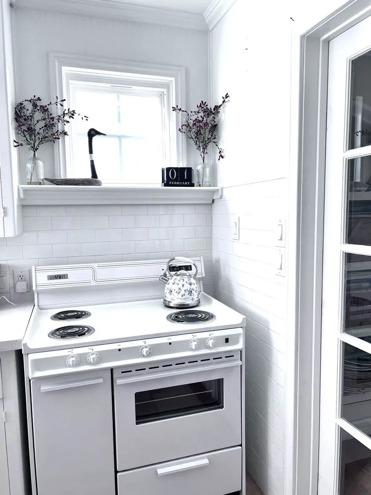 Slide of Vantage Electric