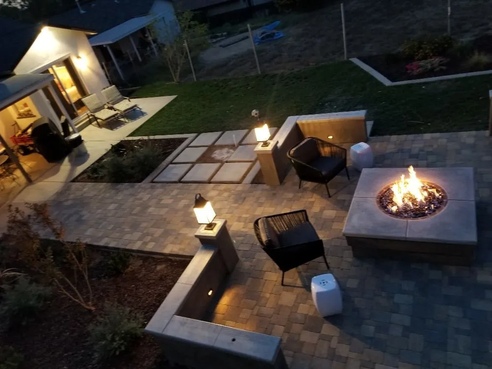 Slide of Vantage Electric