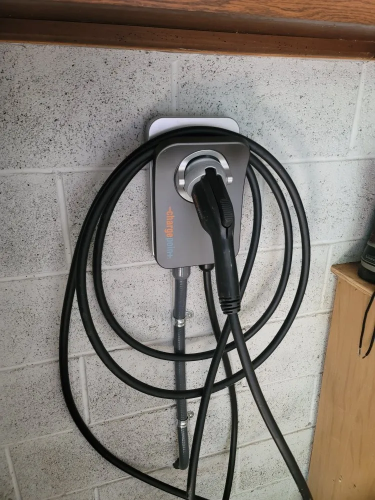 Slide of VAR Electric