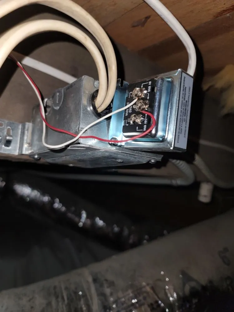 Slide of VAR Electric