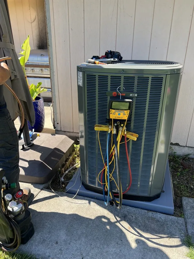 Slide of Vardell’s Air Conditioning