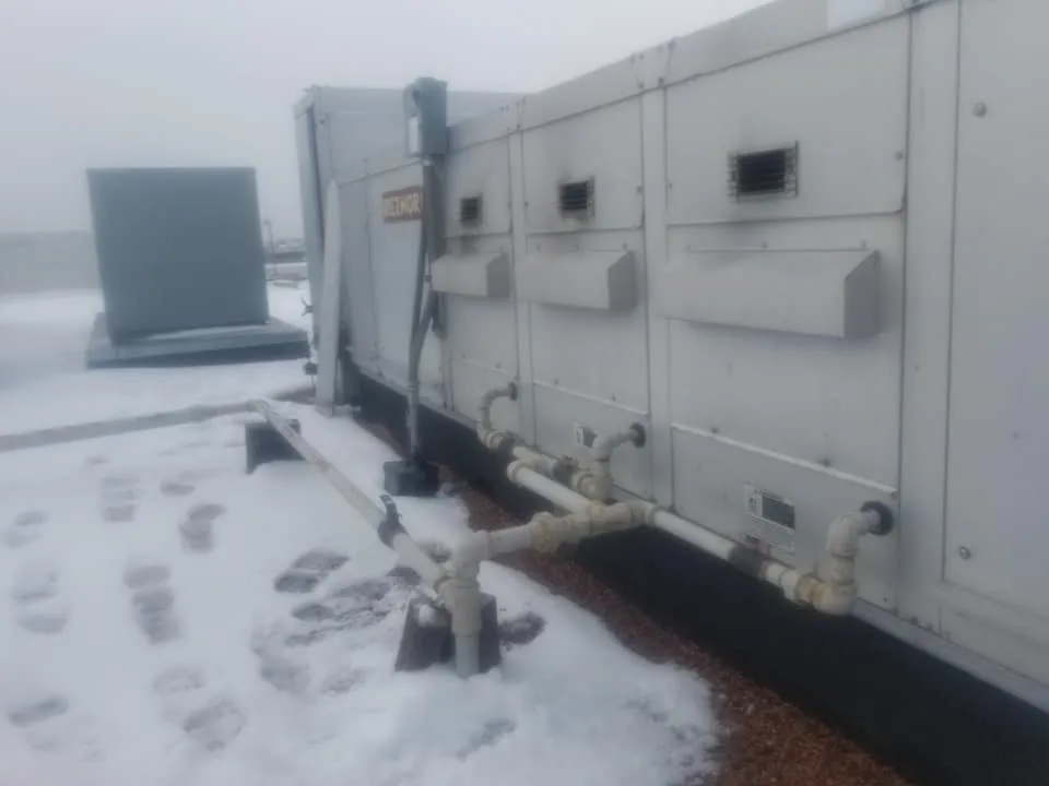 Slide of Vargas & Vargas Mechanical