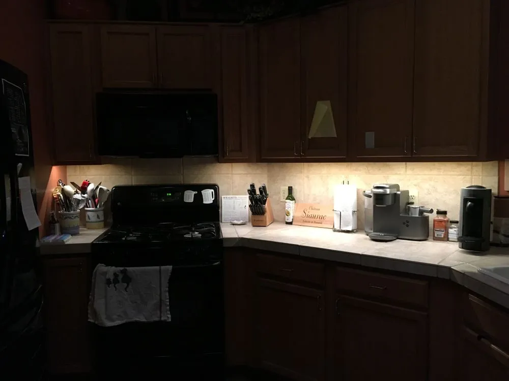 Slide of Vargas Electric