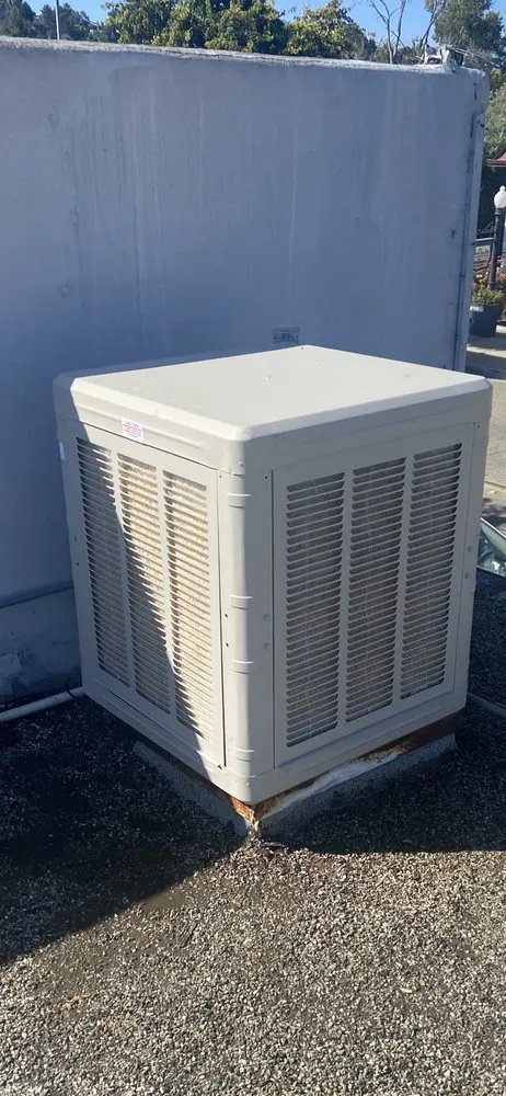 Slide of Vargas Handyman Services