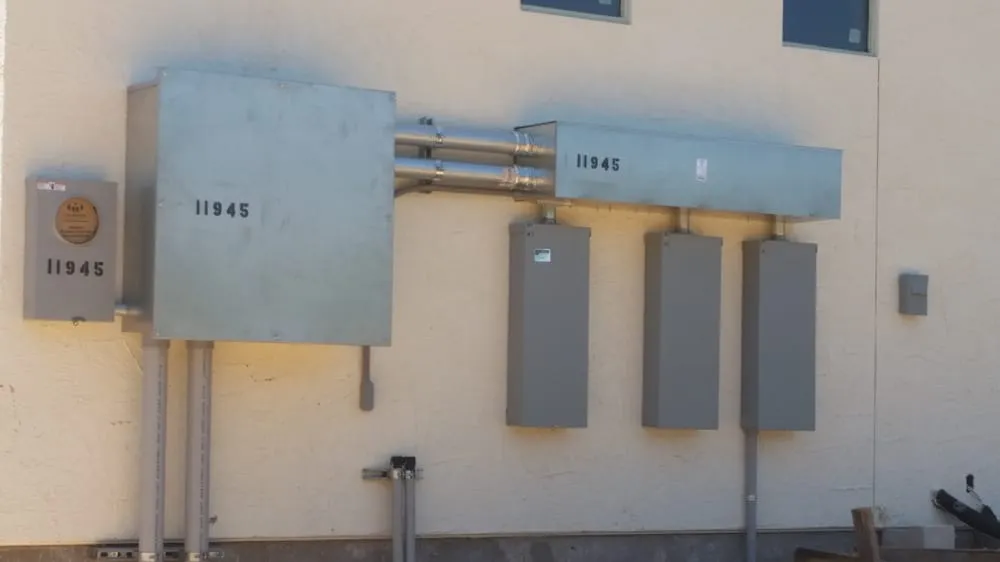 Slide of Varnell Electrical Contracting