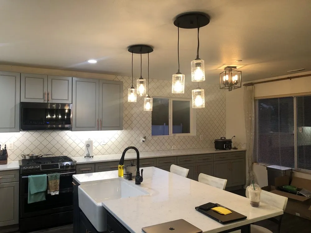 Licensed electrical repair experts serving ,  - Varsity Electric