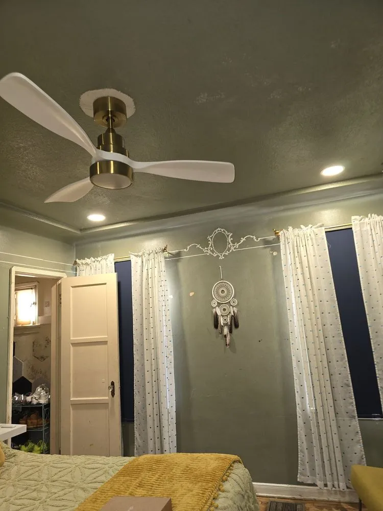 Slide of Vasco Electric