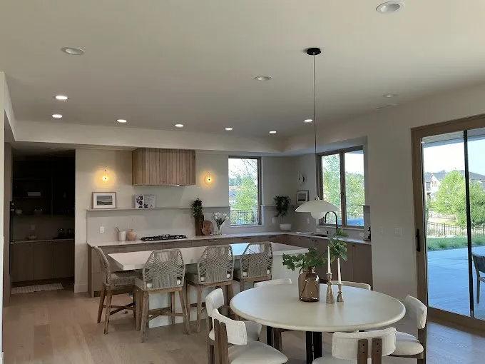 Slide of Vasilk Electric