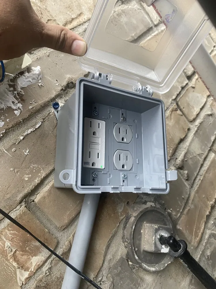 Slide of Vasquez Electric