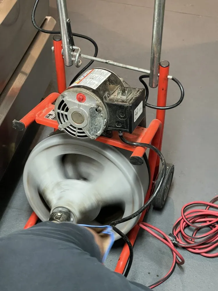 Slide of Vasquez Handyman