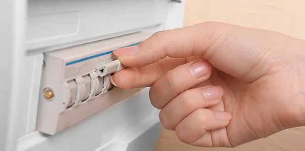 Vaupel Electric Logo