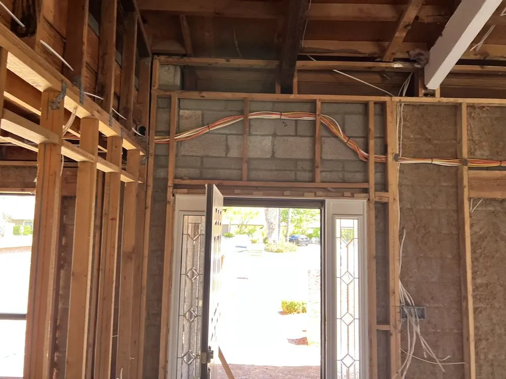 Slide of Vaz Electric