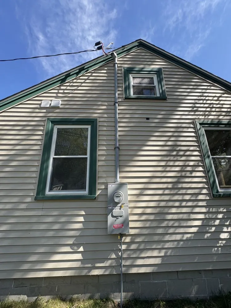 Slide of Vaz Electrical