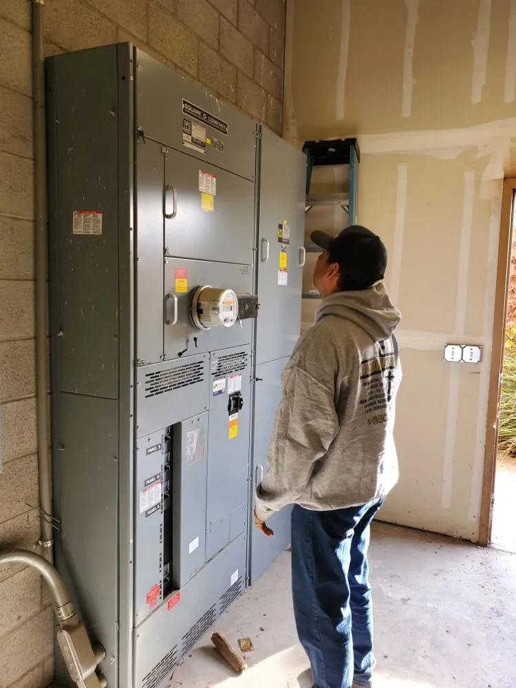 Licensed electrical repair service in ,  - Vazquez Electric