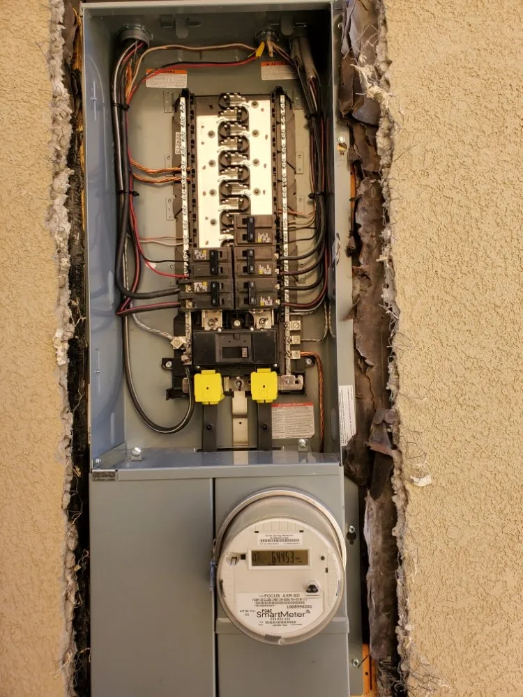 Slide of Vazquez Electric