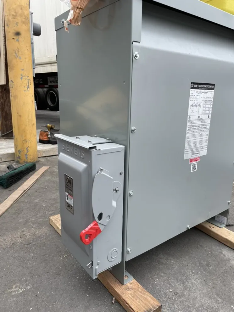 Slide of Vazquez Electric