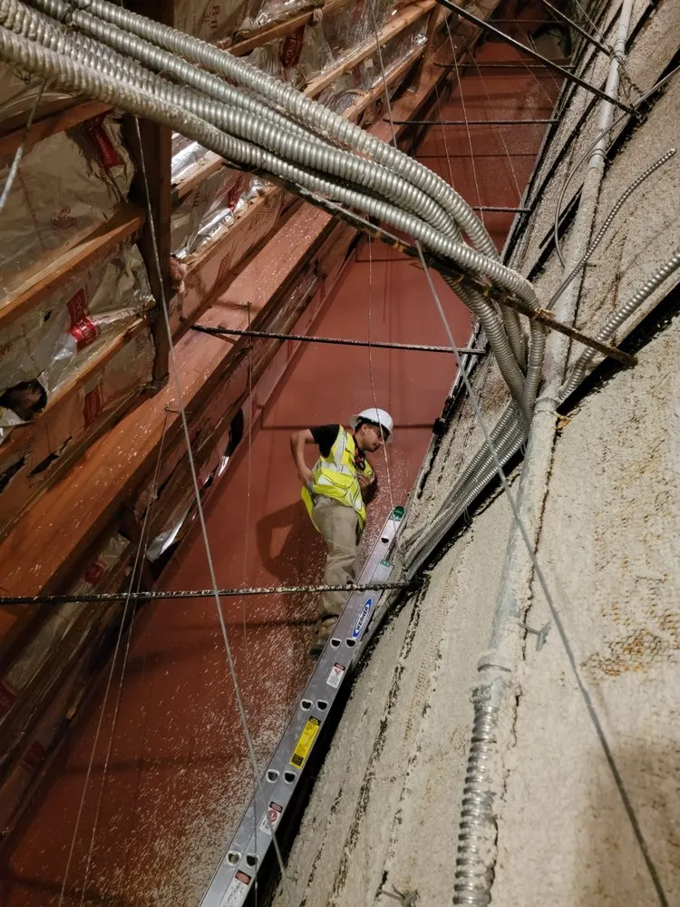 Slide of Vazquez Electric