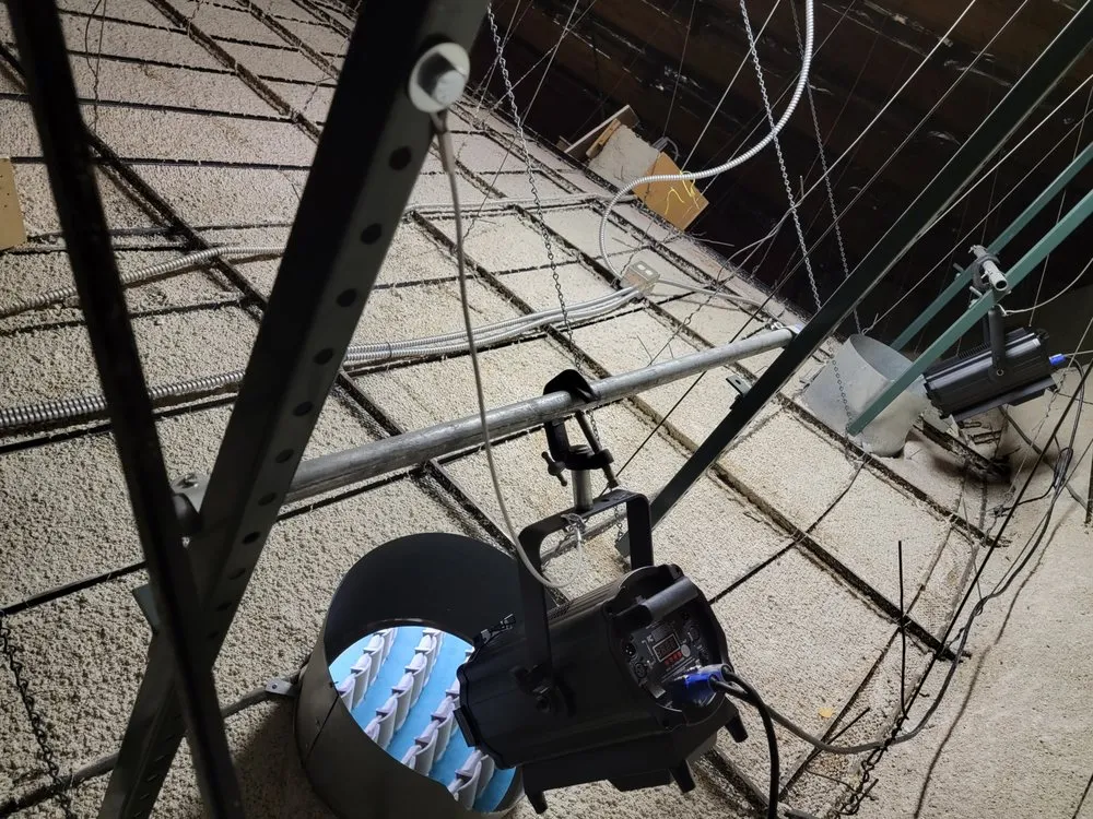 Slide of Vazquez Electric