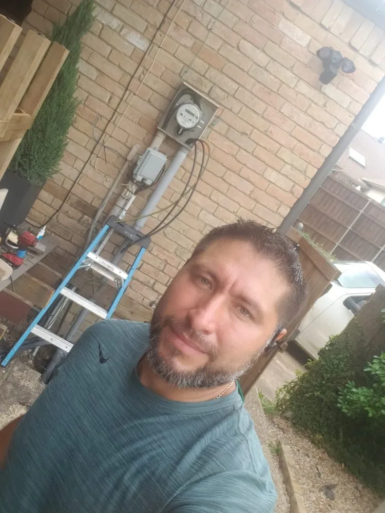 Emergency electrical repair in ,  by Vazquez Electrical Contractor